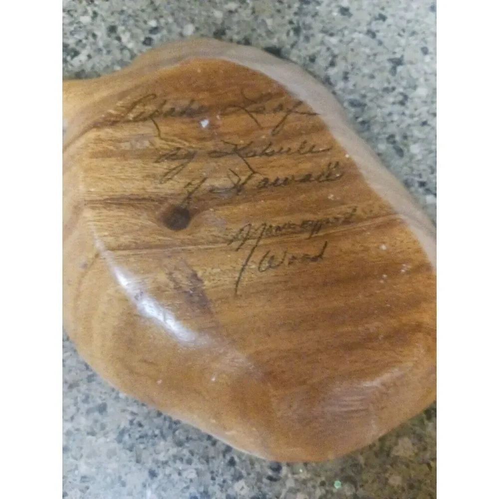 MonkeyPod Wooden Leaf‎ Bowl